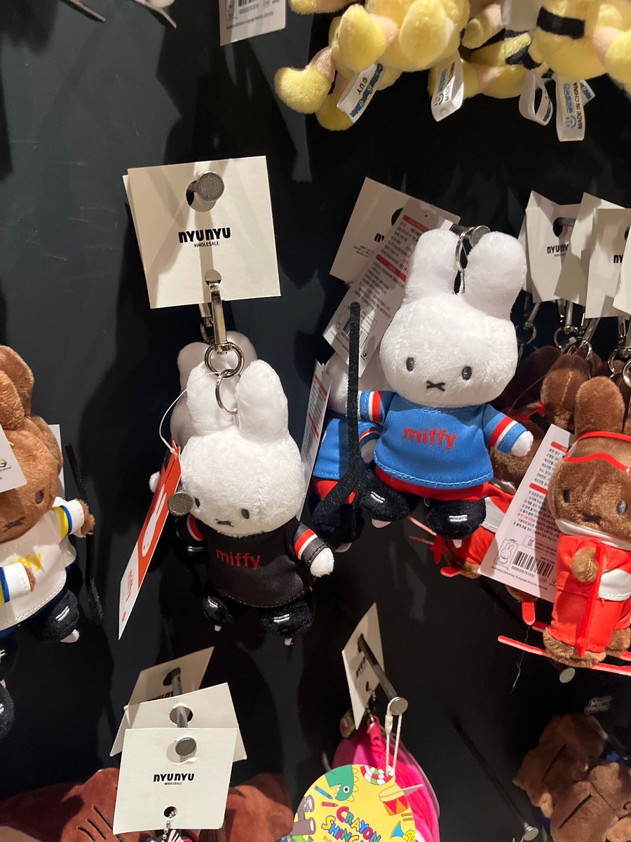 bluenaped's tweet photo. miffy hollanov ♡ https://t.co/to1vW3zmzR