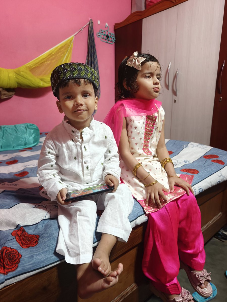 sr68ss's tweet photo. Eid al-Fitr Mubarak 🕌🕋
#ZairaAhmed
#ZainAhmed
#SarfarazAhmed
#sr68ss
#2026 https://t.co/6VeAe3VRYT