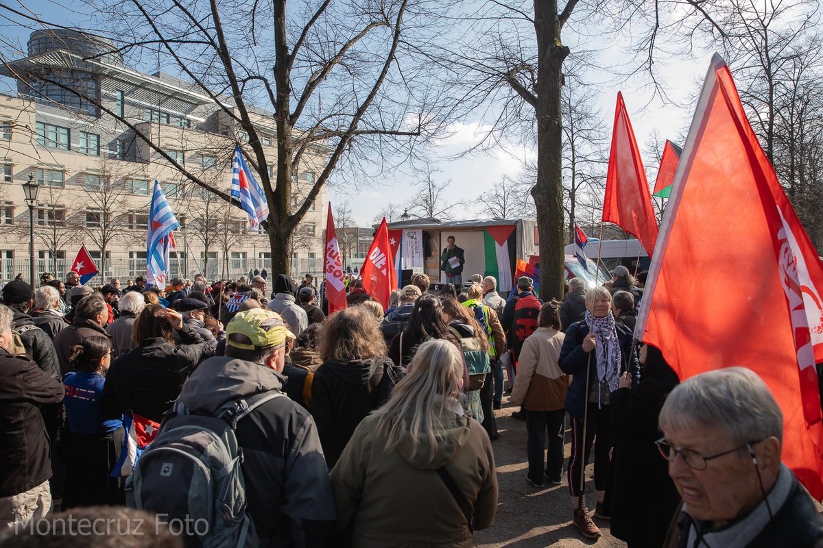 Montecruz Foto tweet media