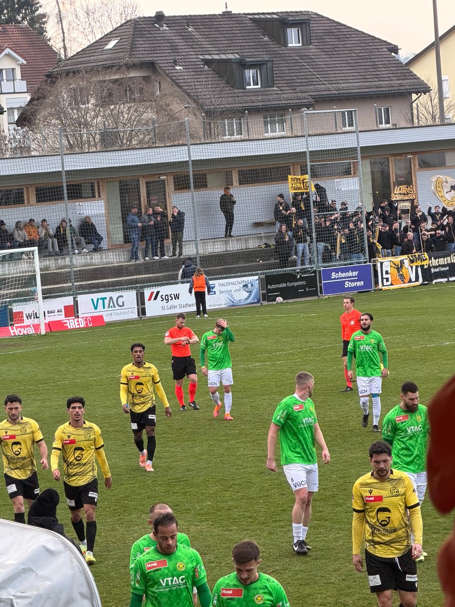 marcusflepp's tweet photo. Auch heute wieder #SCBrühl https://t.co/9YCdBrNV8H