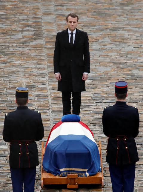 Dr. David Lütke tweet media