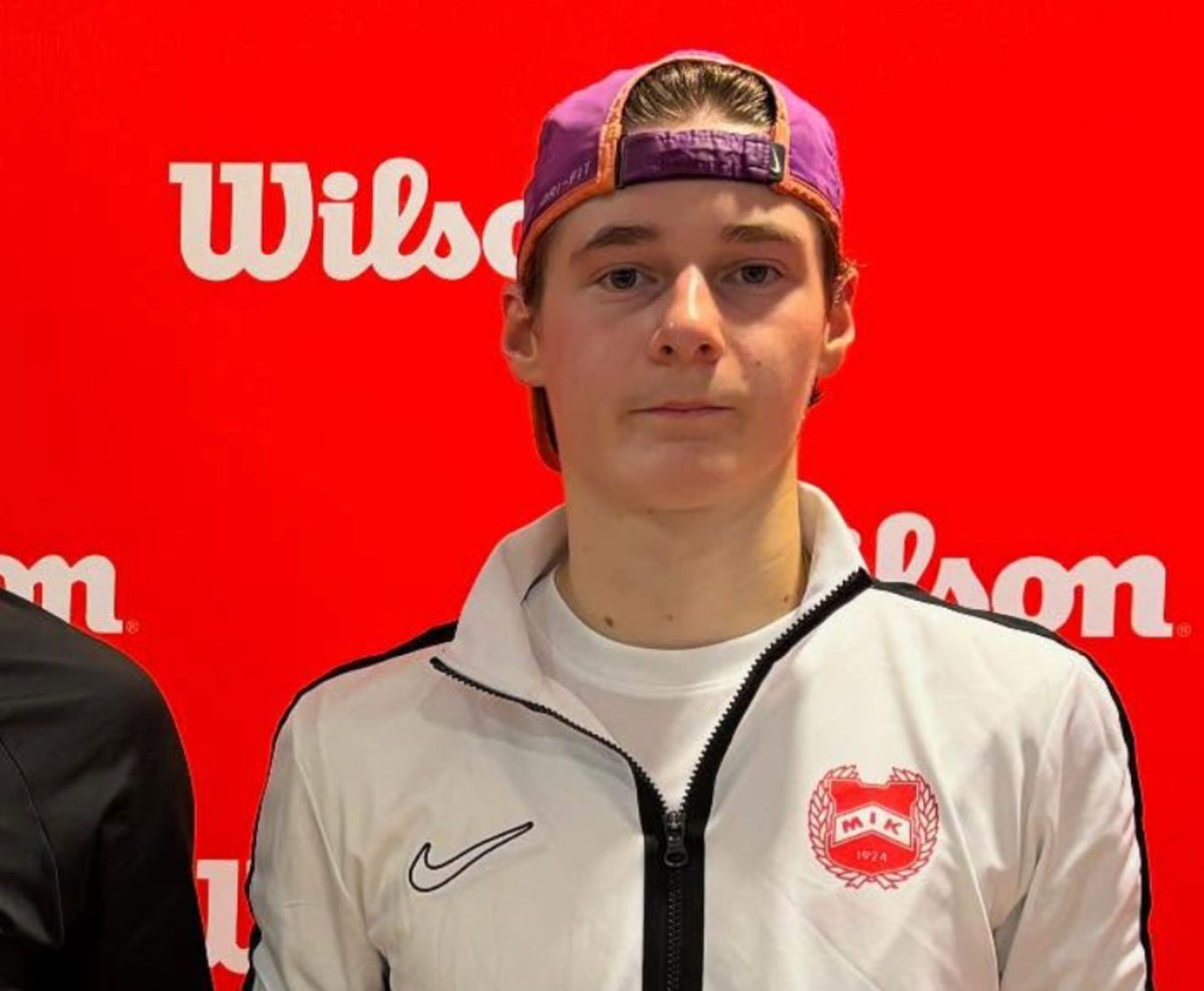 Parsa Bombs 💣 tweet media