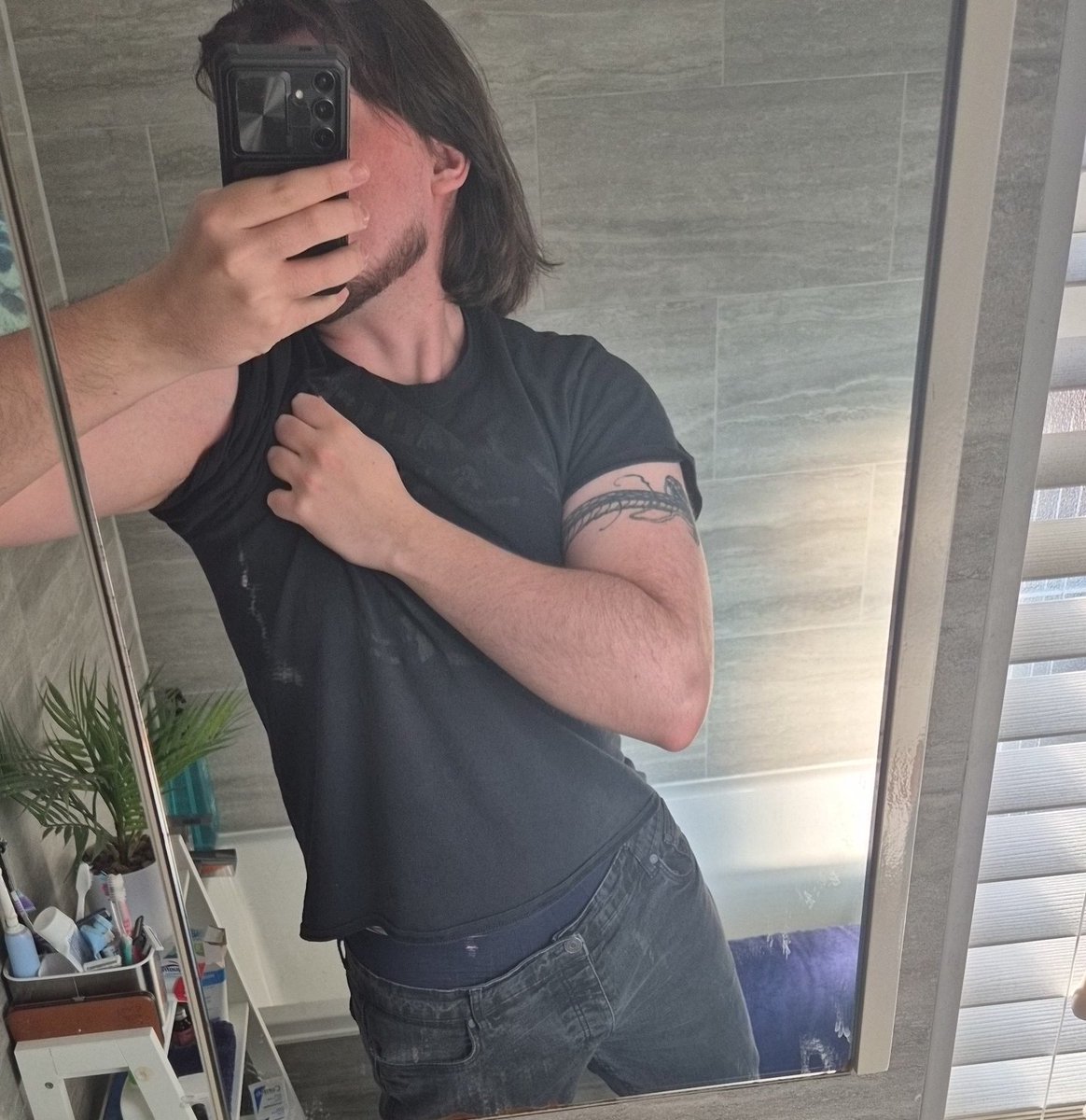 ༒︎ — 𝗜𝘚𝘈𝘈𝘊 . tweet media