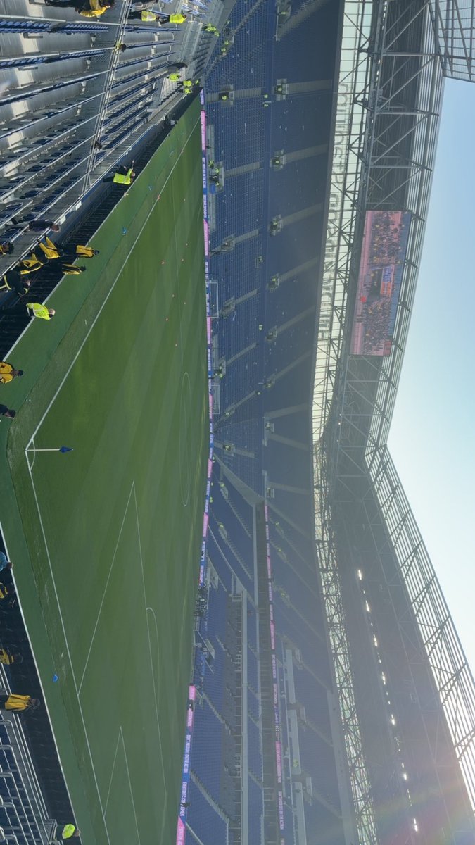 Another soulless generic bowl. Slop.