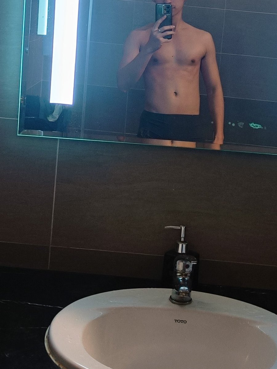 Fukin fat ?