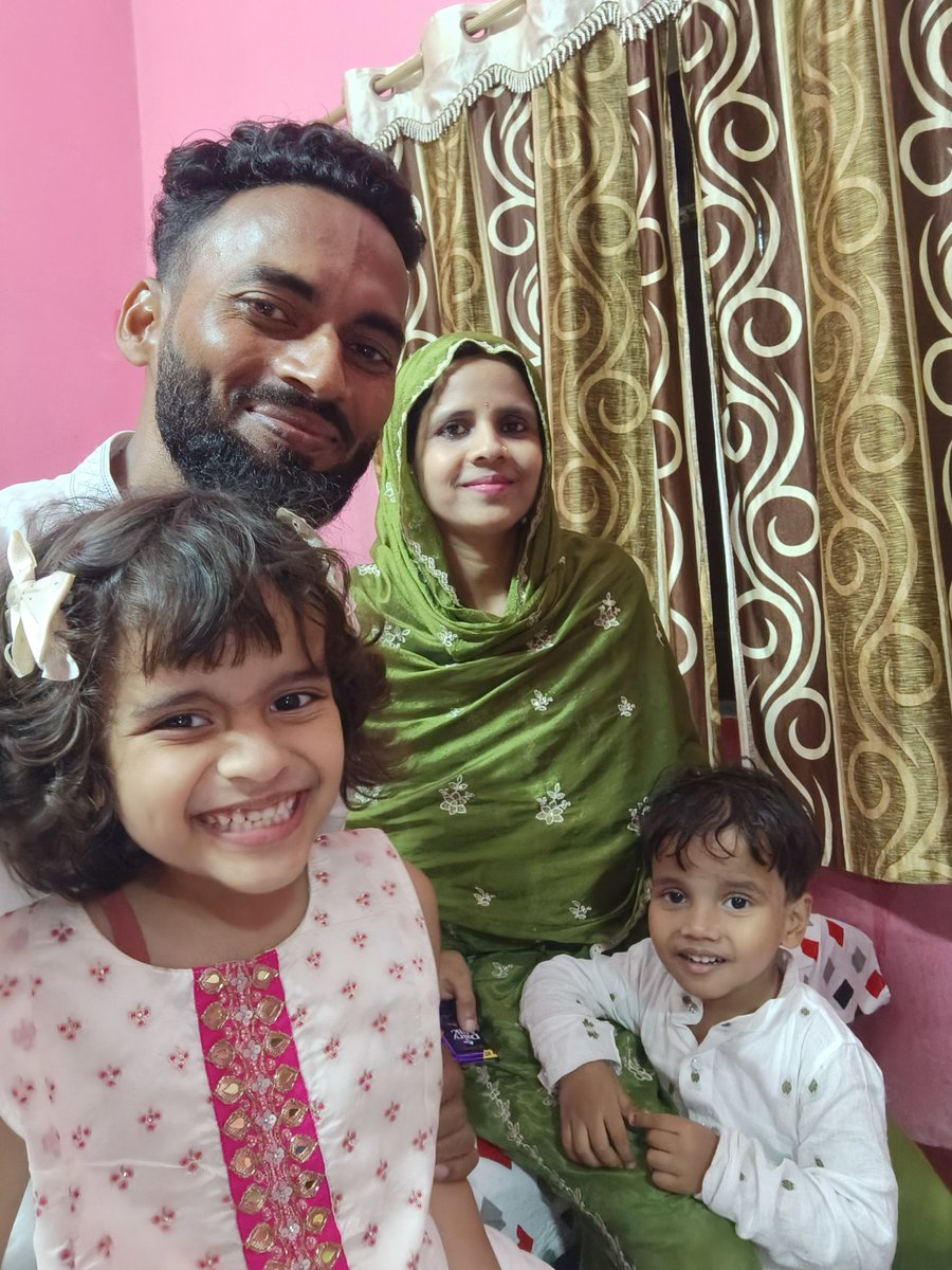 sr68ss's tweet photo. Eid al-Fitr Mubarak 🕌🕋
#ZairaAhmed
#ZainAhmed
#SarfarazAhmed
#sr68ss
#2026 https://t.co/oAgZgaAQss