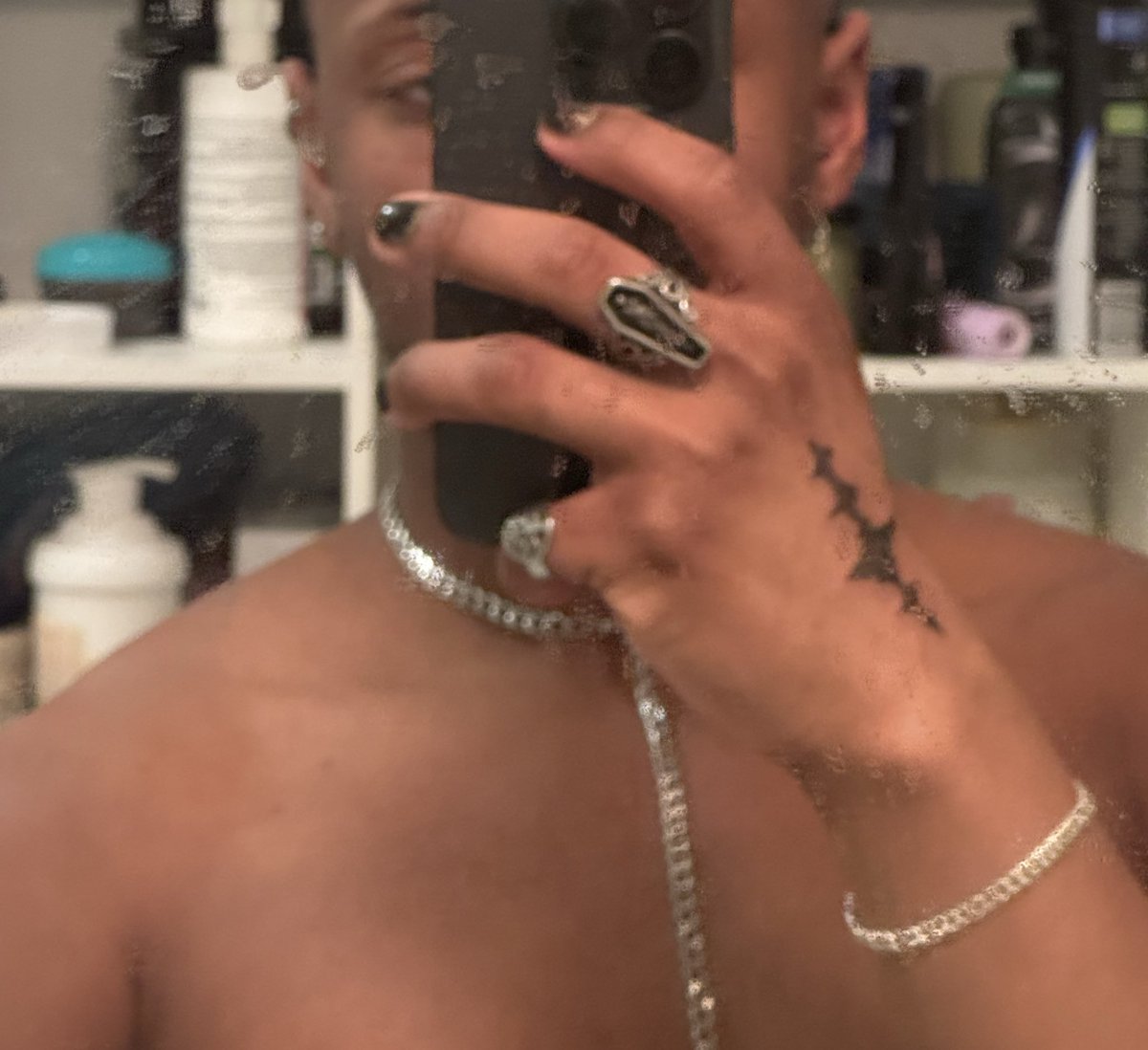 Fuzz ♊︎ tweet media