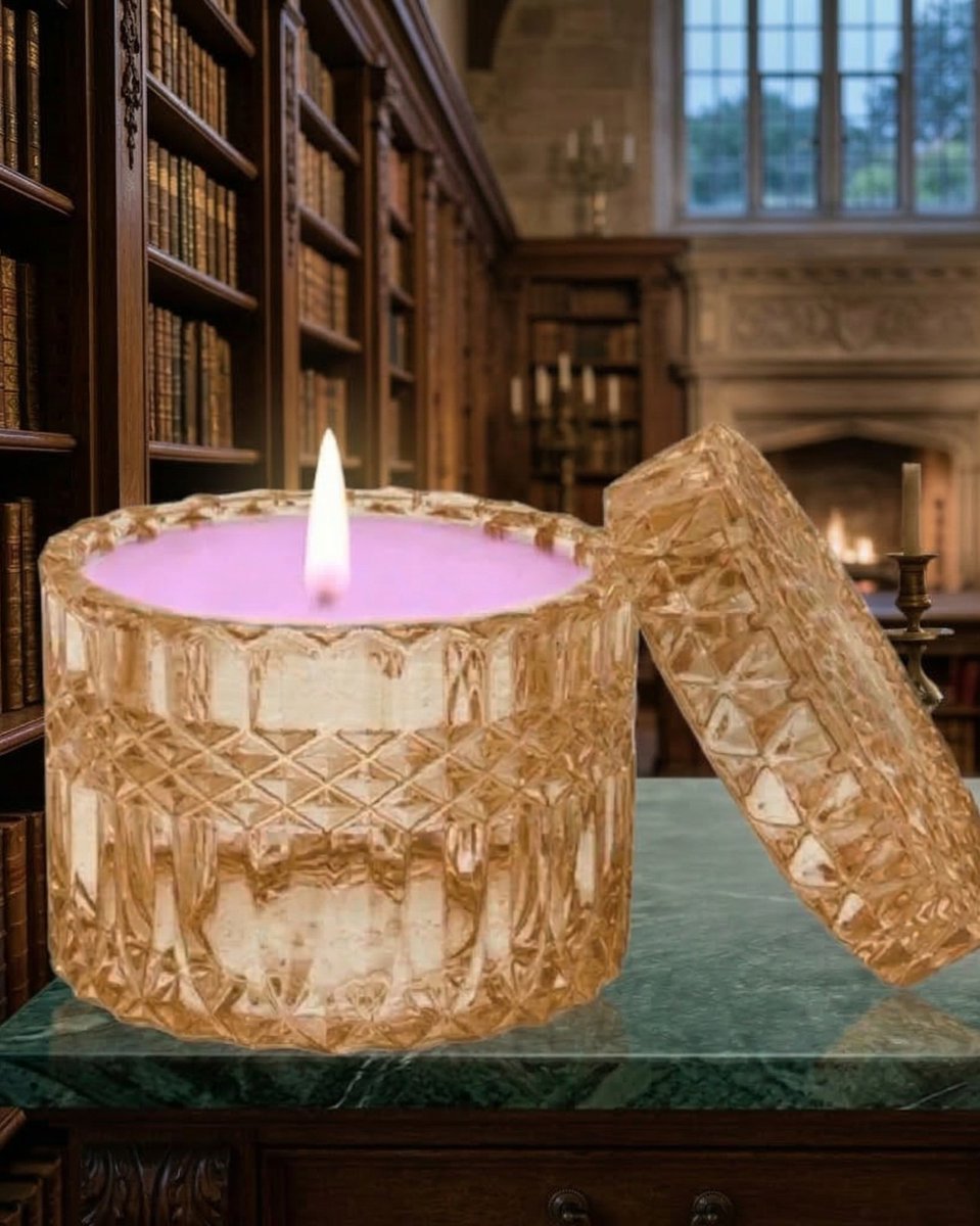 Maries_Aromas's tweet image. Experience understated luxury with Subtle. 🕯️🌸 The harmonious blend of peony and white tea creates a soft, elegant fragrance that transforms your space into a haven of calm and refinement.
.
Shop Subtle Candle now:
mariesblazingaromas.com/products/subtl…
.
.
#SubtleLuxury #PeonyAndTea