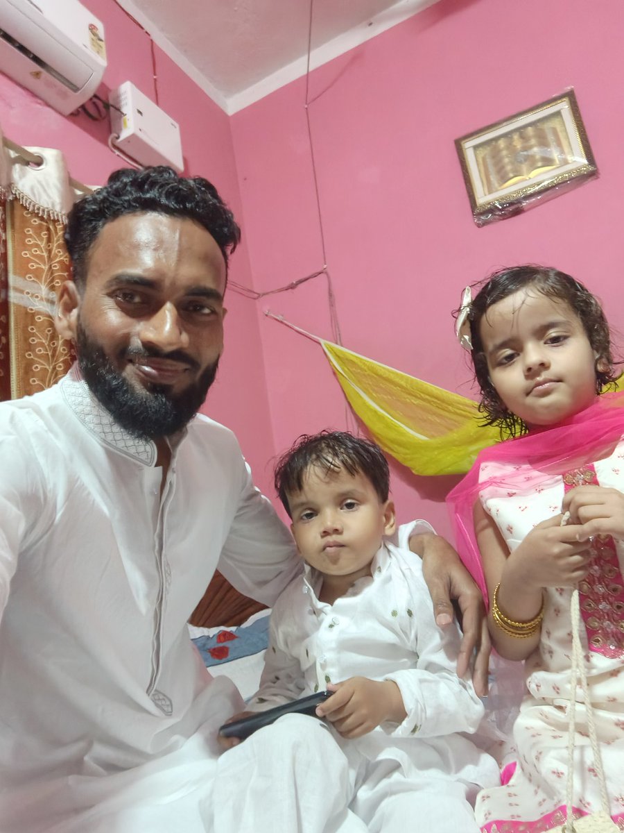 sr68ss's tweet photo. Eid al-Fitr Mubarak 🕌🕋
#ZairaAhmed
#ZainAhmed
#SarfarazAhmed
#sr68ss
#2026 https://t.co/EuvnDeKCA7