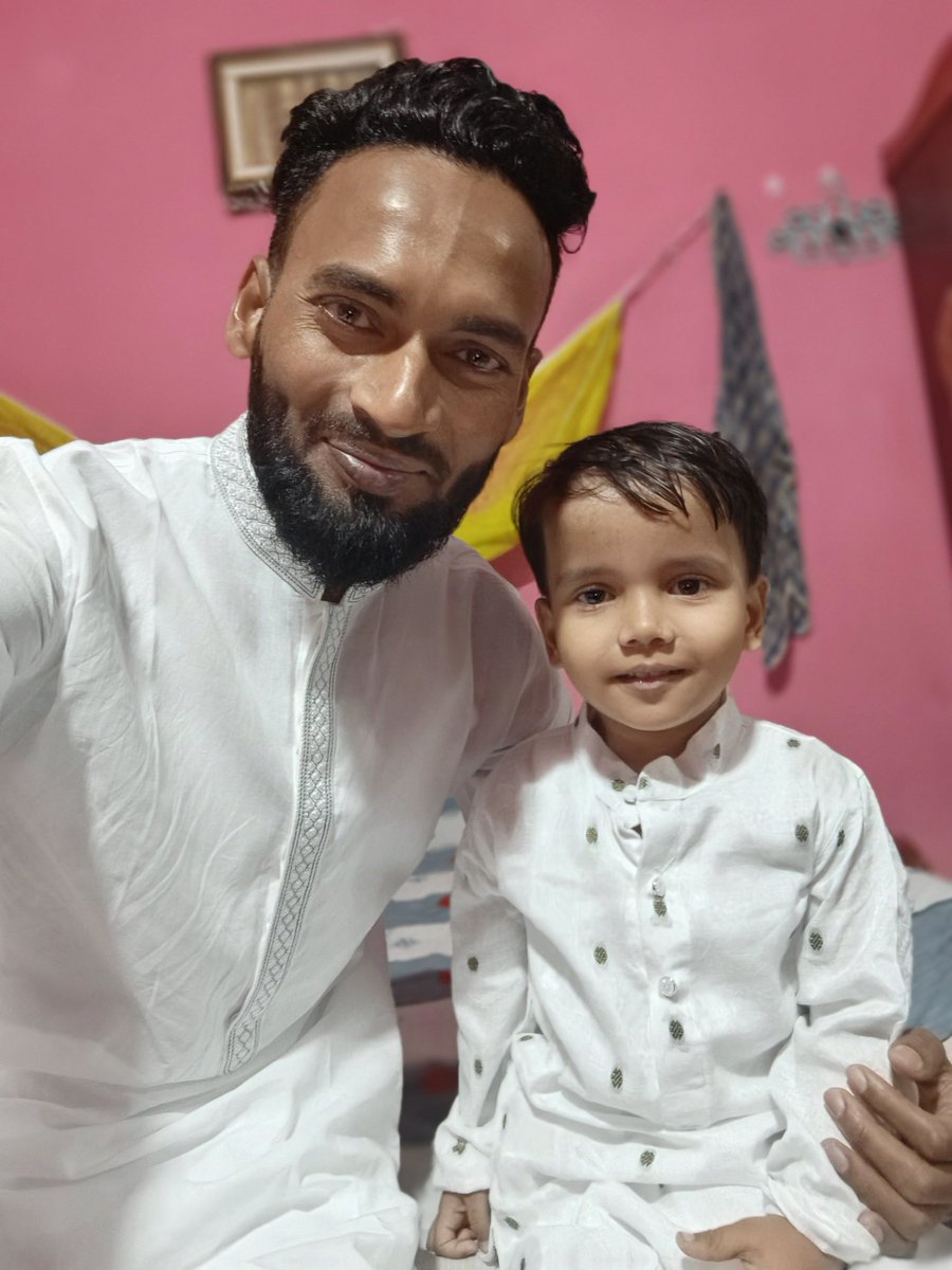 sr68ss's tweet photo. Eid al-Fitr Mubarak 🕌🕋
#ZairaAhmed
#ZainAhmed
#SarfarazAhmed
#sr68ss
#2026 https://t.co/EuvnDeKCA7