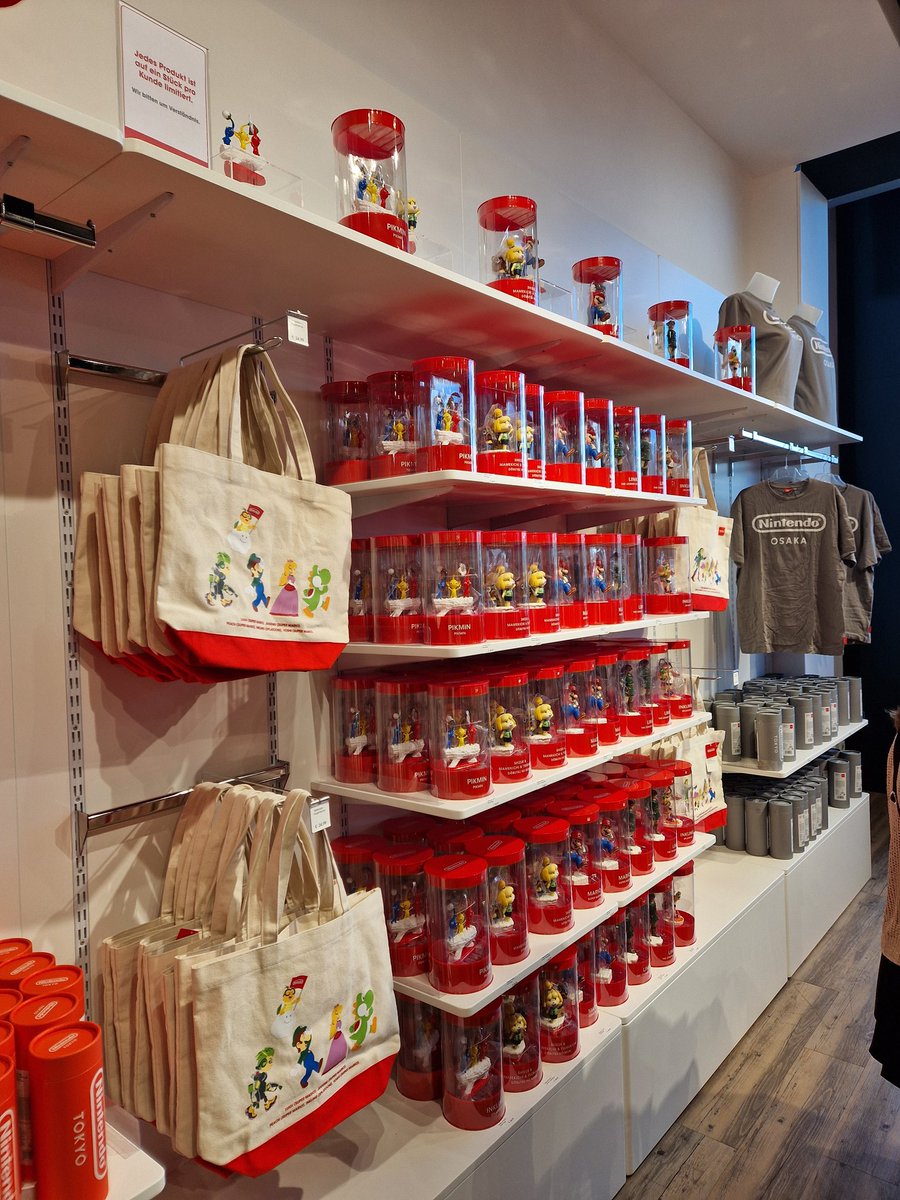 Monarose86 tweet media