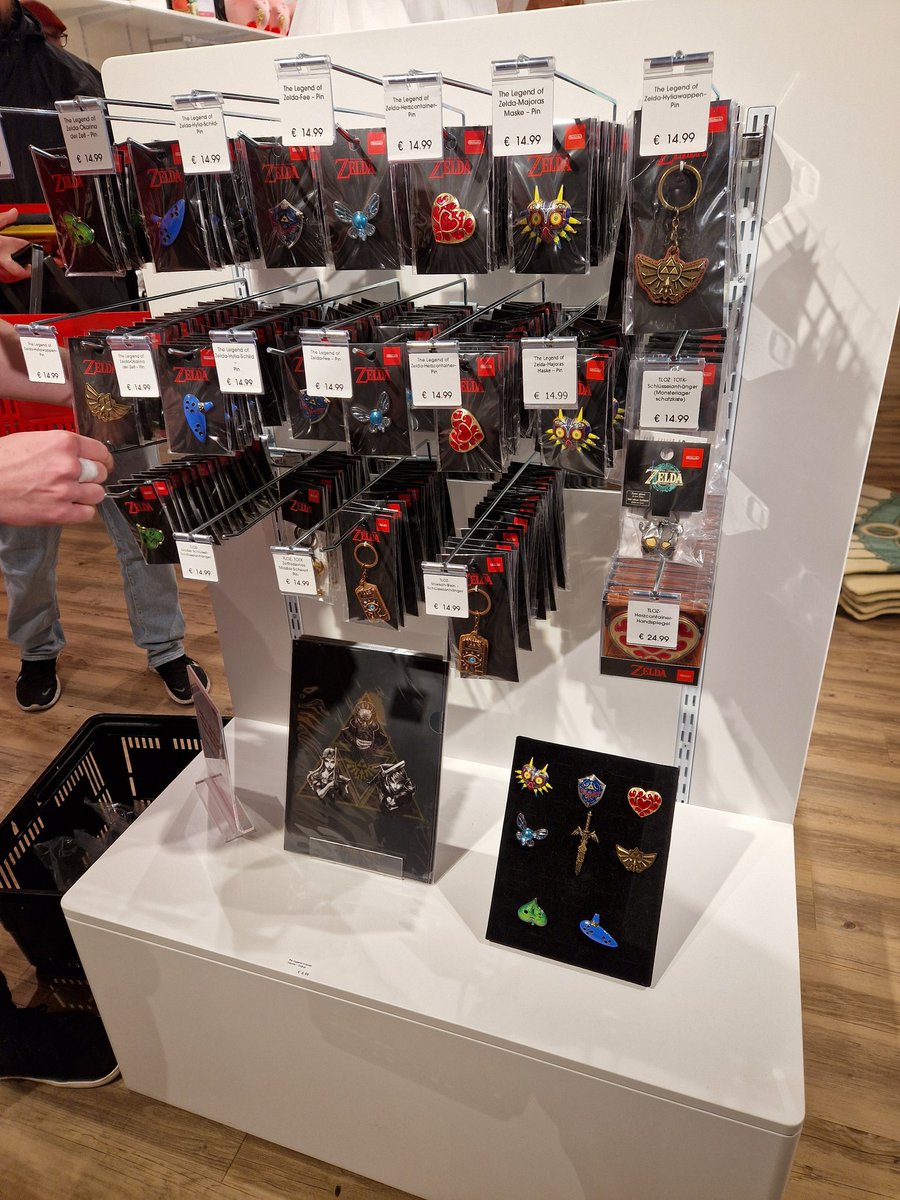 Monarose86 tweet media