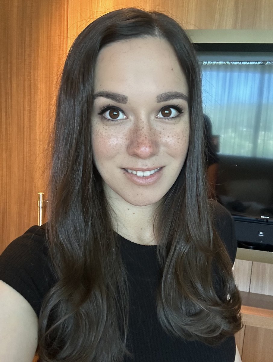 Alana Araya tweet media