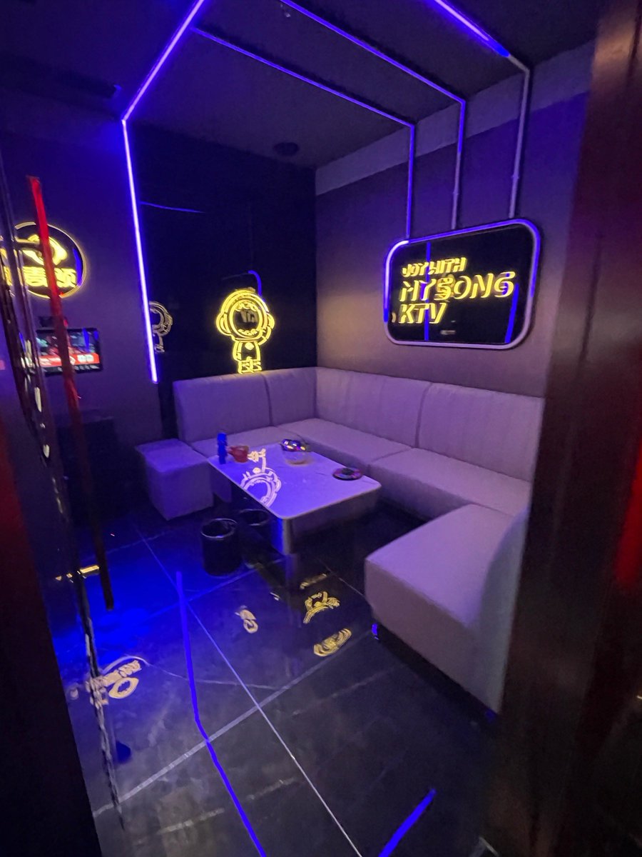 yvonne cooke tweet media