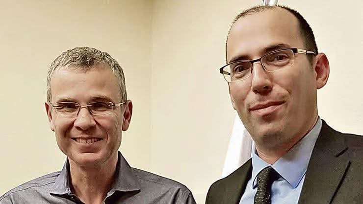 טייס מזלט קרבי eli tweet media