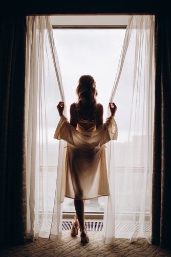 Horny Cuckold Neighbor - View To A Kill phonesexkingdom.com/blog/phone-sex… via <a href="/TheQueenNicoleB/">🅽🅸🅲🅾🅻🅴</a>