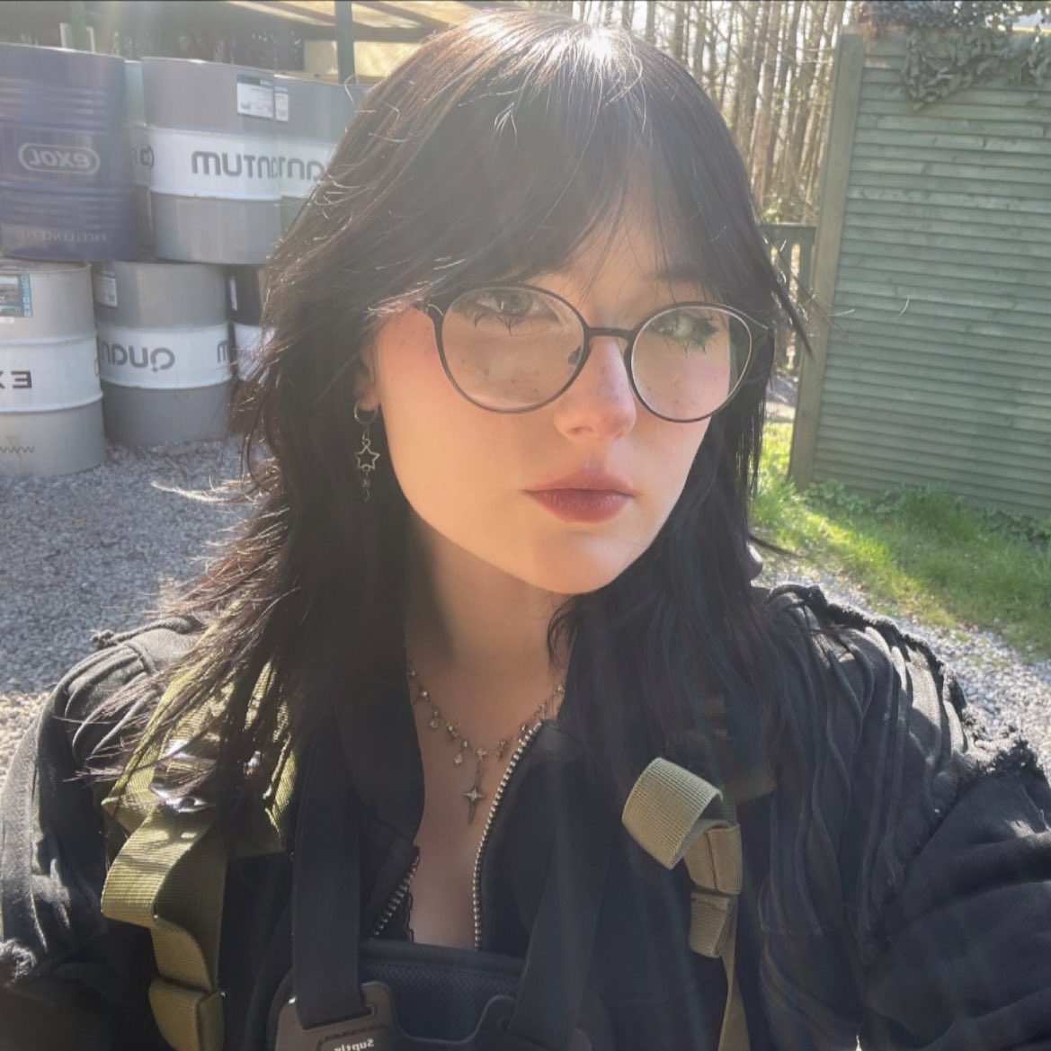 JessiHaR__'s tweet photo. Airsofting was epic… :3 https://t.co/ei7Blwksx4