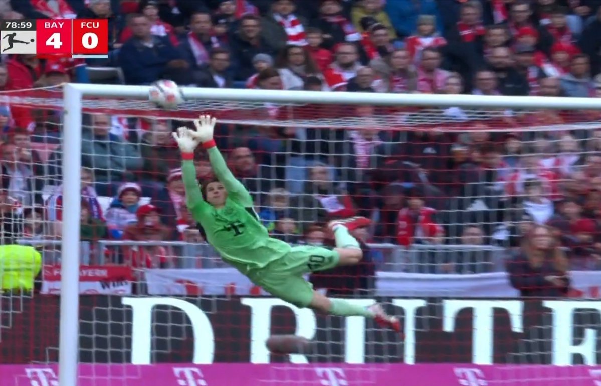 Stop That Neuer tweet media