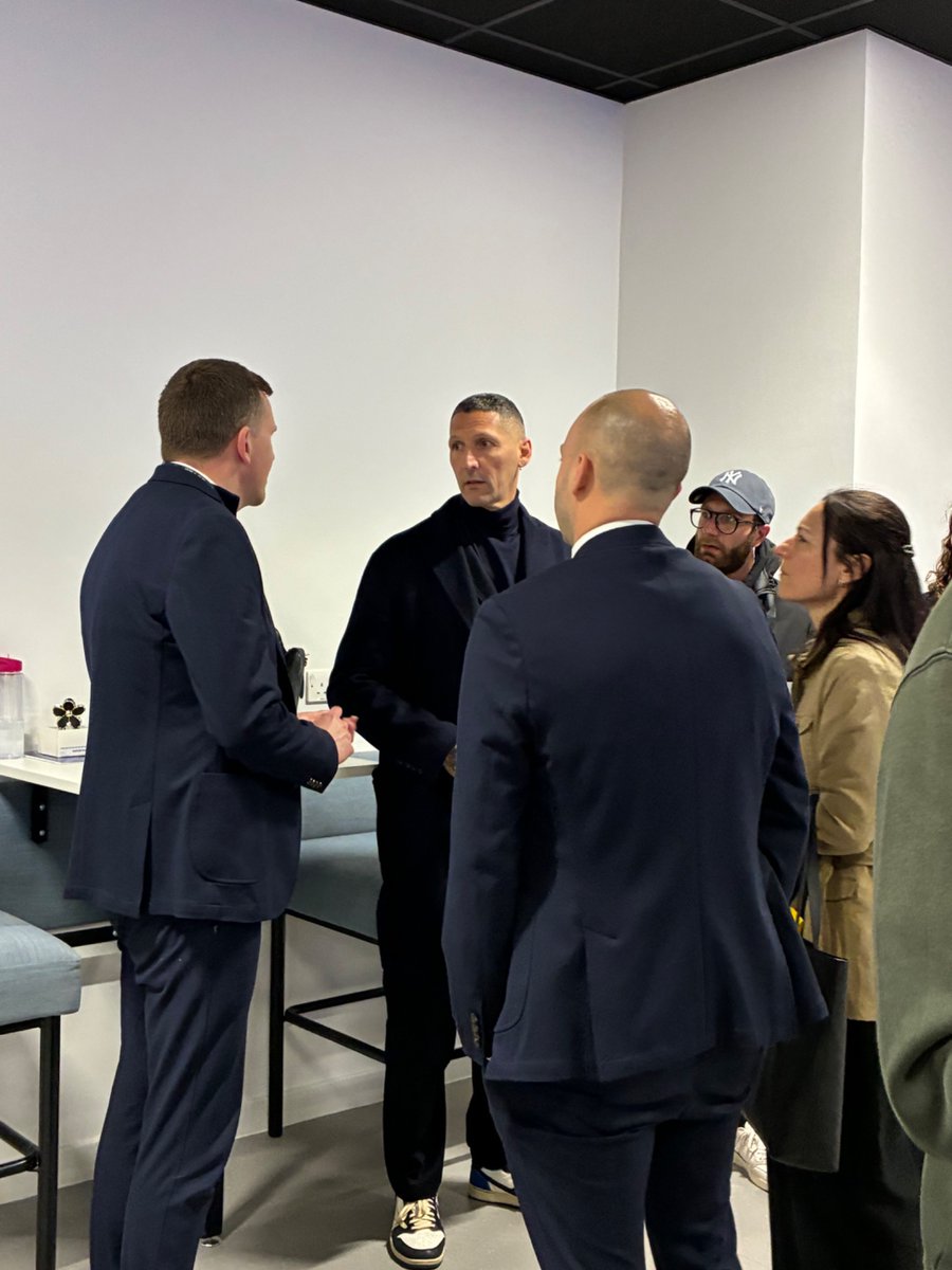 Christopher Beesley tweet media