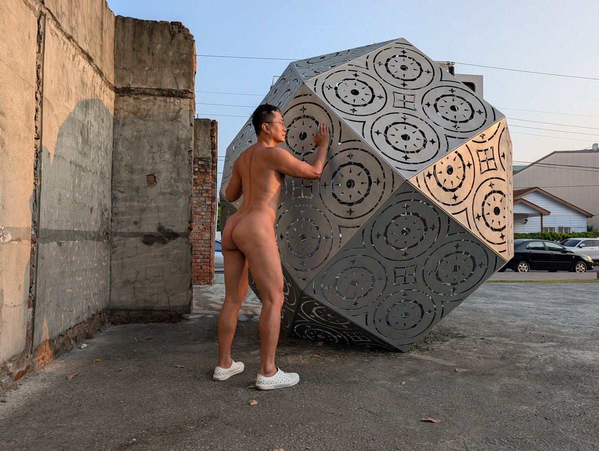 koomwin（天體，野裸） tweet media