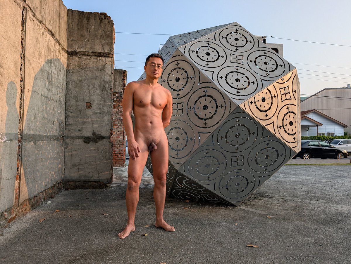 koomwin（天體，野裸） tweet media