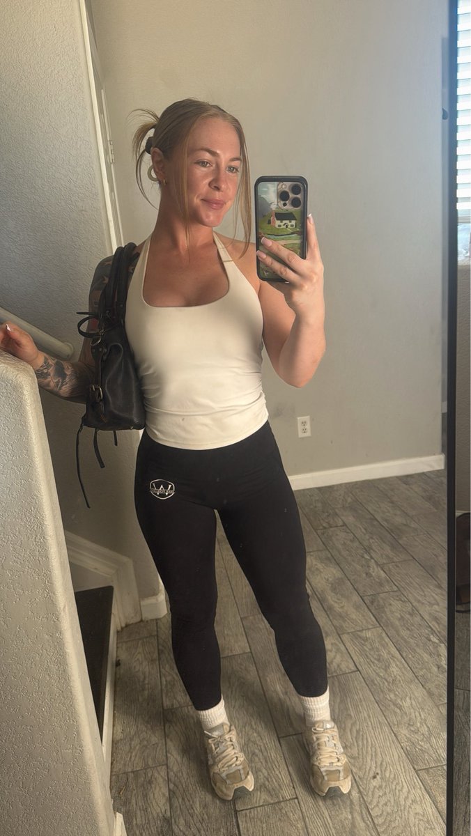 Kay Hansen tweet media