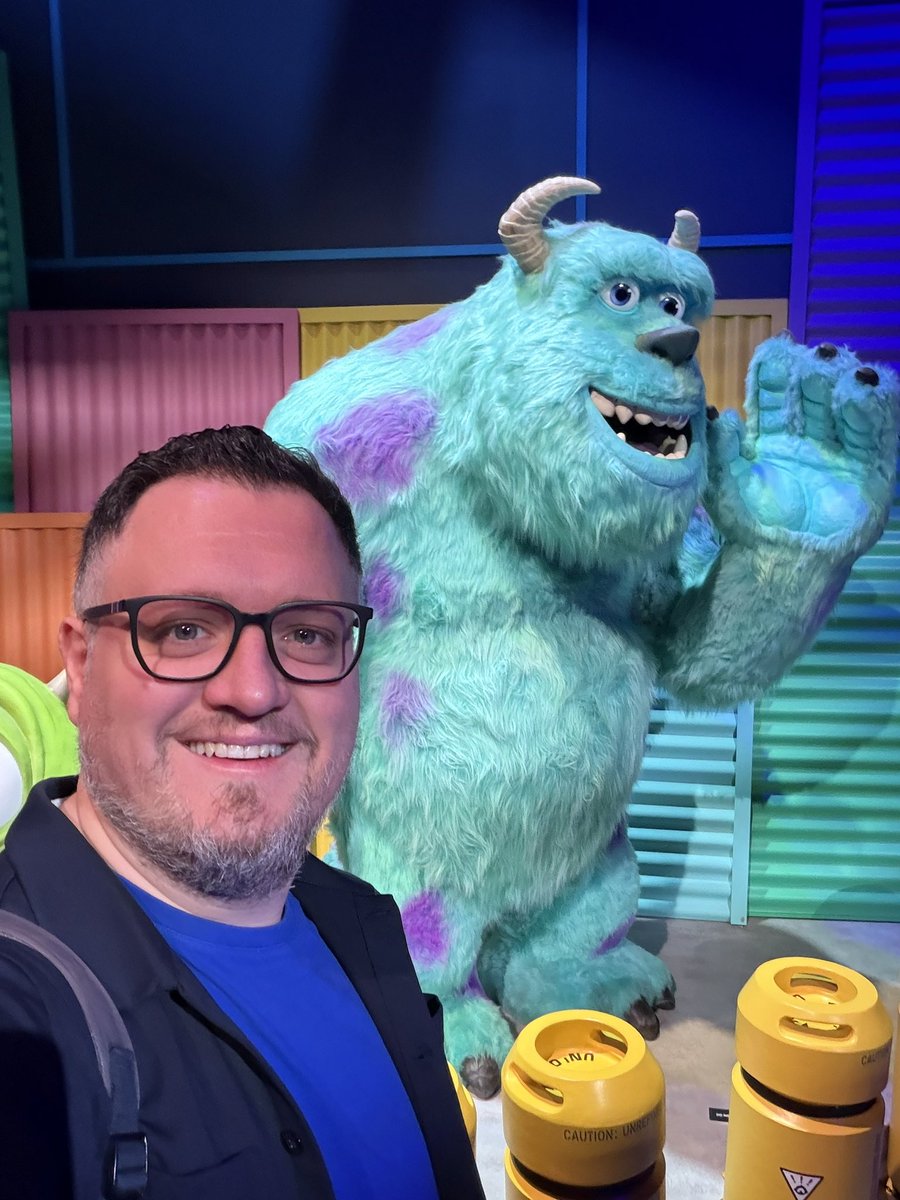 William Lloyd-Hayward tweet media