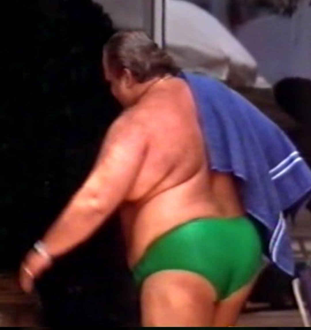 Markelbaz tweet media