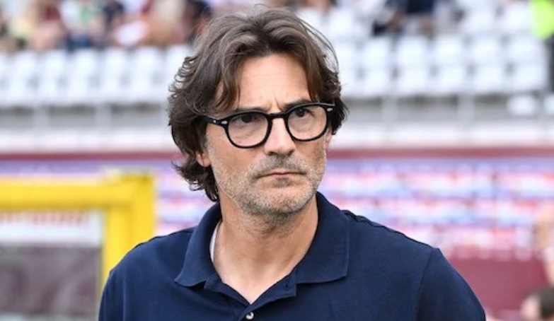 napolista's tweet photo. La #Cremonese di #Giampaolo vince contro il #Parma e va a -1 dalla Fiorentina: la Viola dovrà dare il massimo domani
Per i grigiorossi decisivi i gol di #Maleh e #Vandeputte. La situazione ora è calda: la Cremonese è a 27 punti, la Viola a 28 e domani c'è l'Inter. Gli uomini di #Vanoli dovranno tentare il colpo grosso, ma com'è che si dice? Tentar non nuoce
https://t.co/3CCLzVlLDf