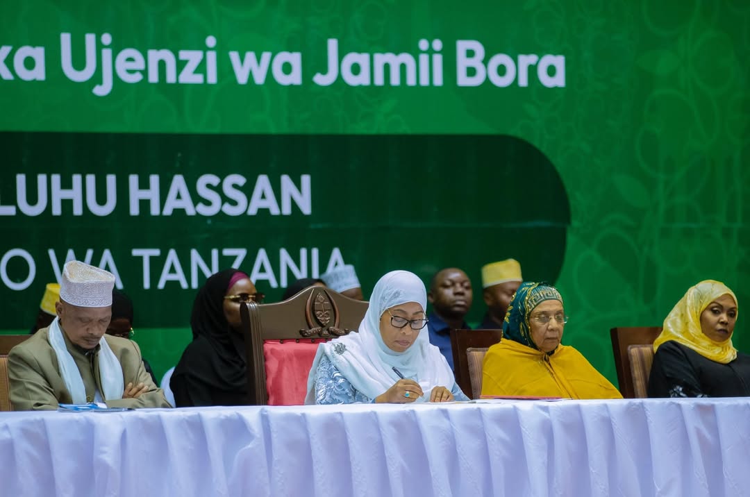 clickHabari tweet media