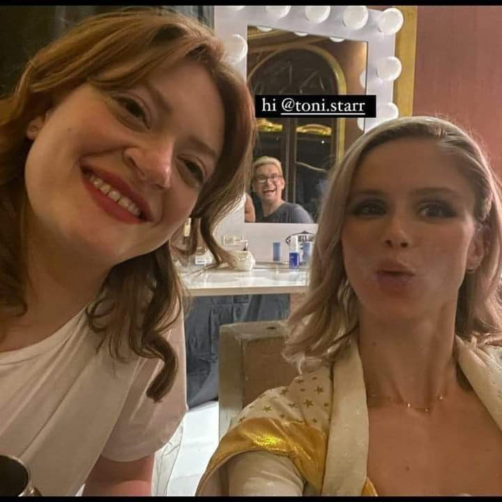 𝑨𝑵𝑵𝑰𝑬 𝑱𝑨𝑵𝑼𝑨𝑹𝒀 / 𝑺𝑻𝑨𝑹𝑳𝑰𝑮𝑯𝑻 tweet media