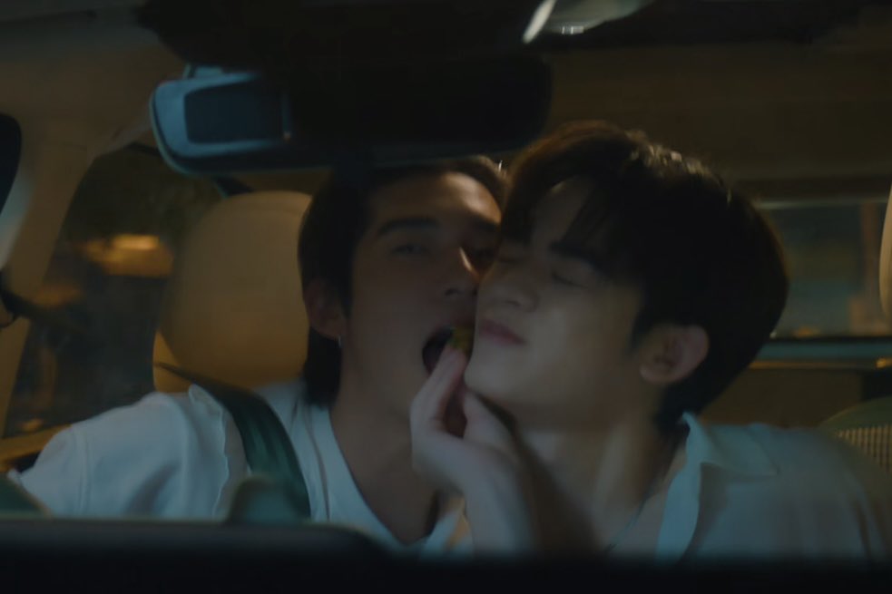 nongred🫕* tweet media