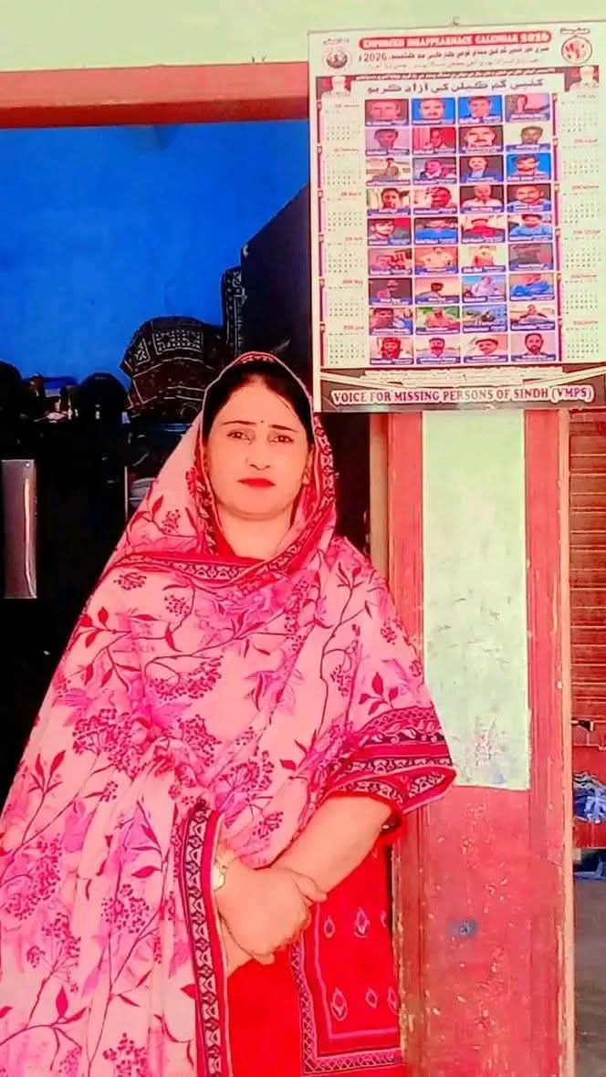faraz28077's tweet photo. تُون ڪنھن ڪنھن کي خاموش ڪَندين 
اعلان هزارين مان نه رڳو
#ReleaseSundarJessar
#ReleaseBashiraZuhrani
#ReleaseMurakShar
#ReleaseFarmanZuhrani
#ReleaseSoarthLohar https://t.co/y2uiTrszZx