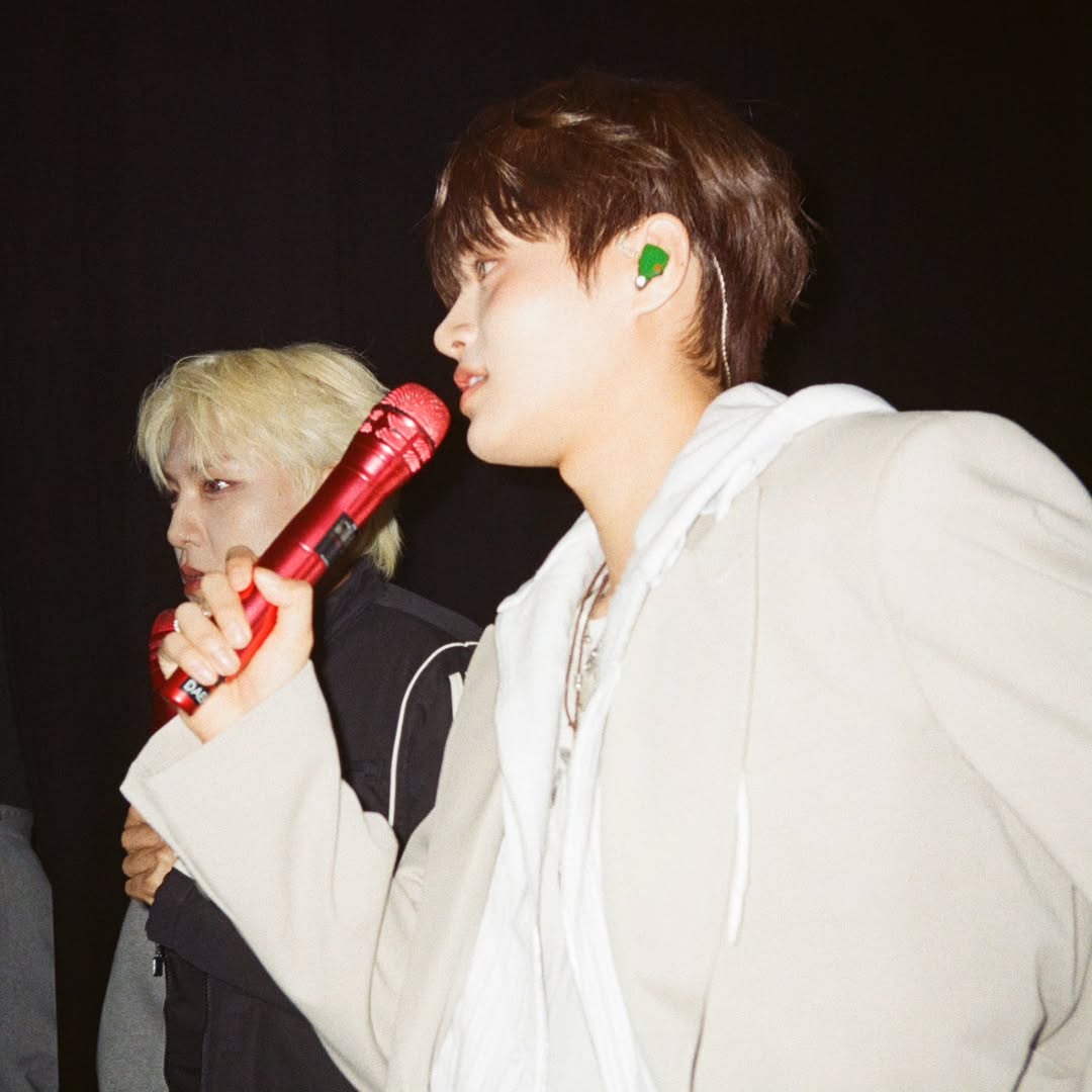 [📸/260321] kangseok_kim instagram 

🔗 instagram.com/p/DWJI7R9ksmI/

#AB6IX #전웅 #김동현 #박우진 #이대휘 <a href="/AB6IX/">AB6IX</a>
