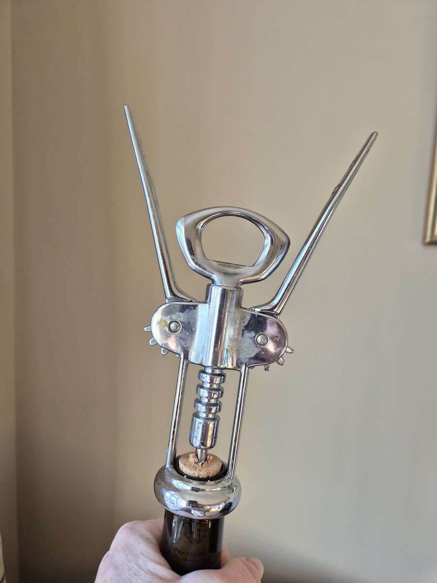 Helen Staniland tweet media