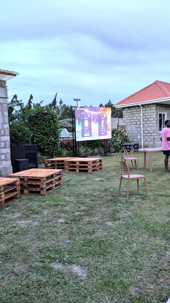 Monique 🎙️😎 tweet media