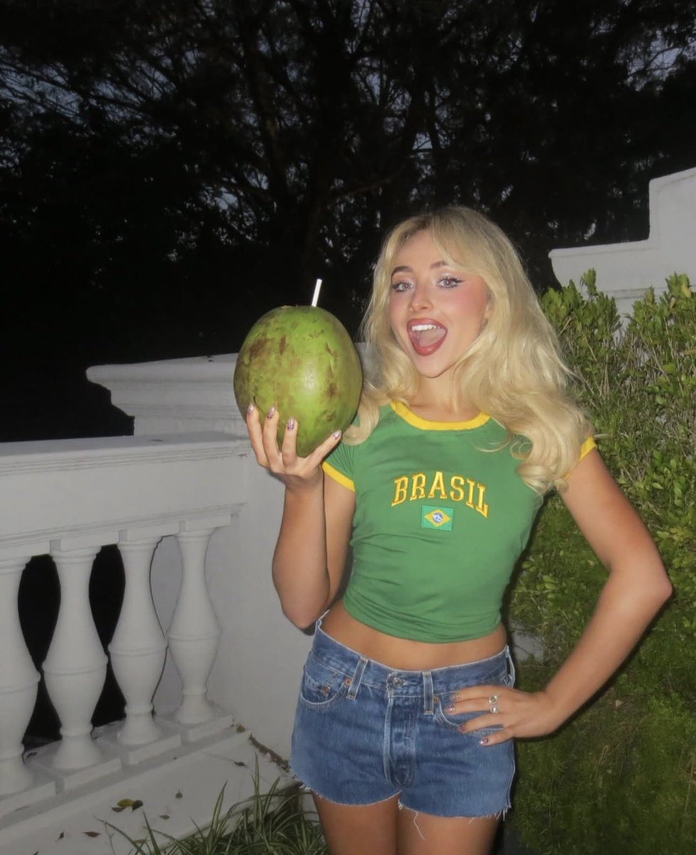 Pop Crave tweet media