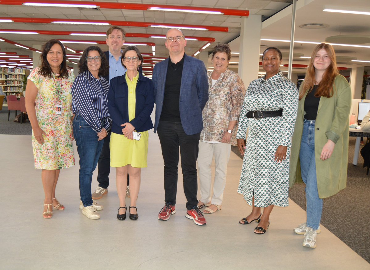 Stellenbosch University Library tweet media