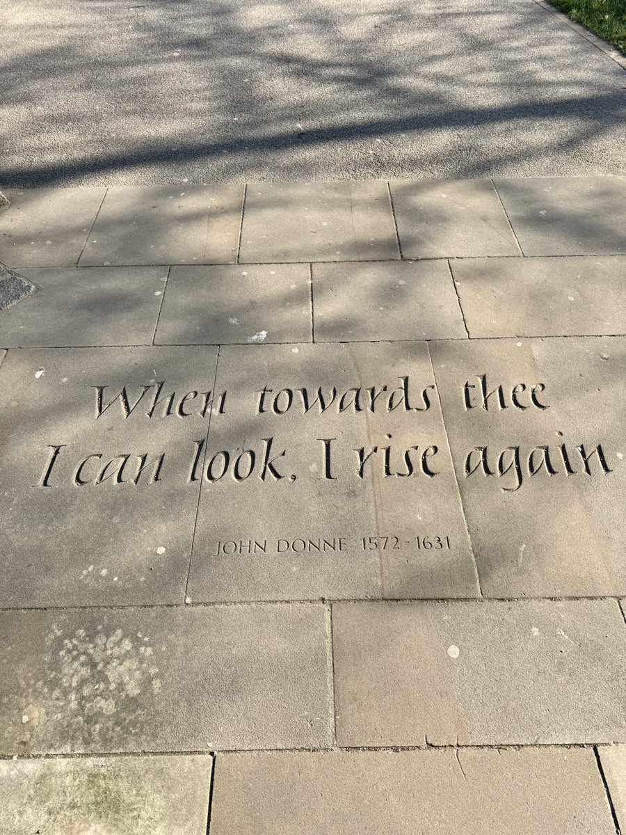 Mr_John_Harvey_'s tweet image. I have always loved the poetry at the pedestrian ‘gateways’ onto @ExeterCathedral Green - delivered as part of the re-imagination of #Exeter #CathedralGreen and #CathedralYard whilst I was @ExeterCCM… Thought I’d share my favourites on #WorldPoetryDay…
#LoveExeter
