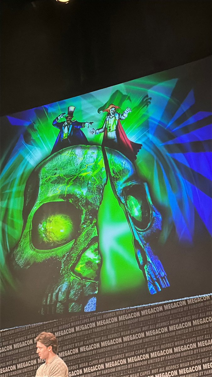 HHN Lore 🎪 tweet media