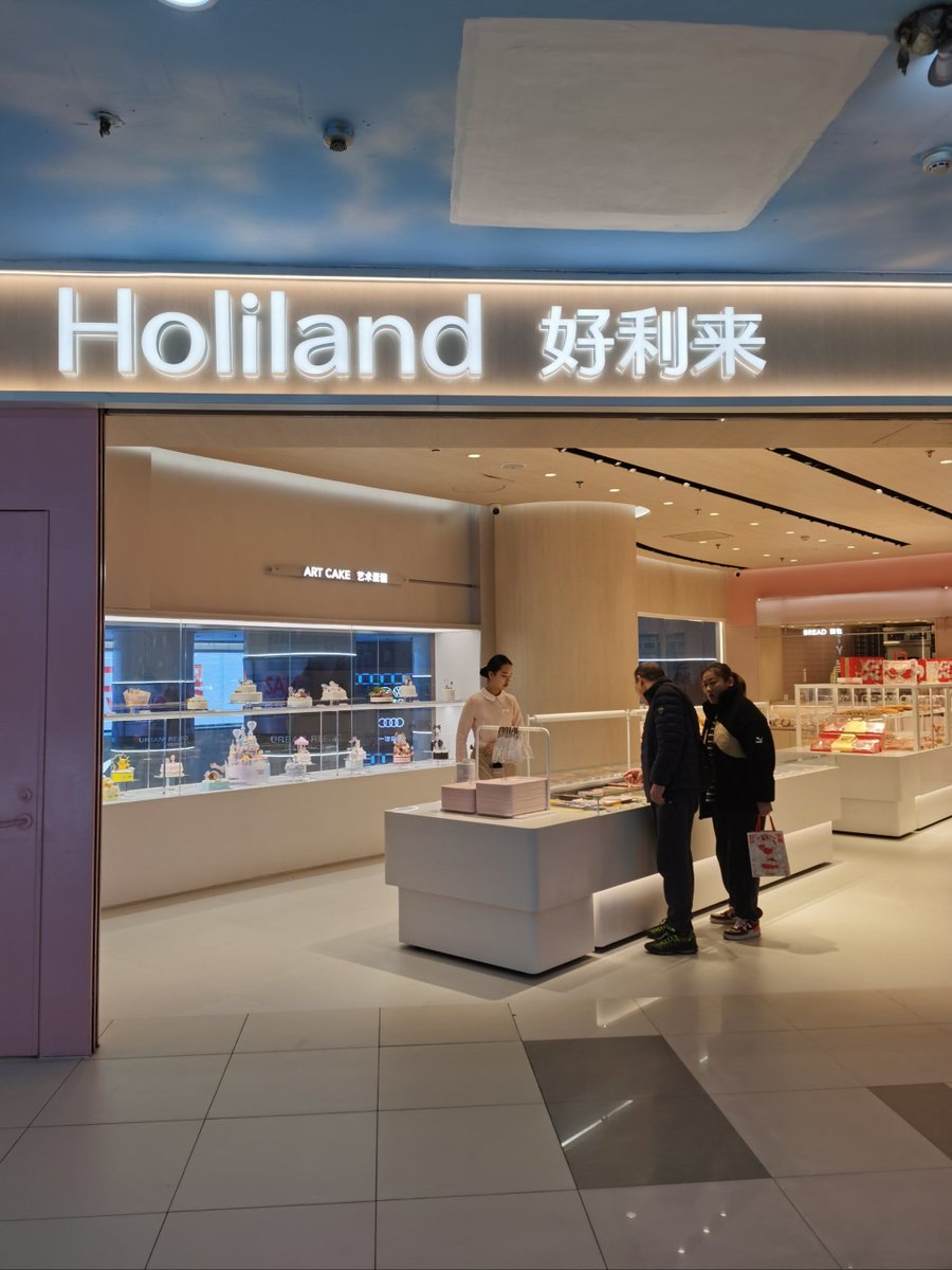 colincejose tweet media