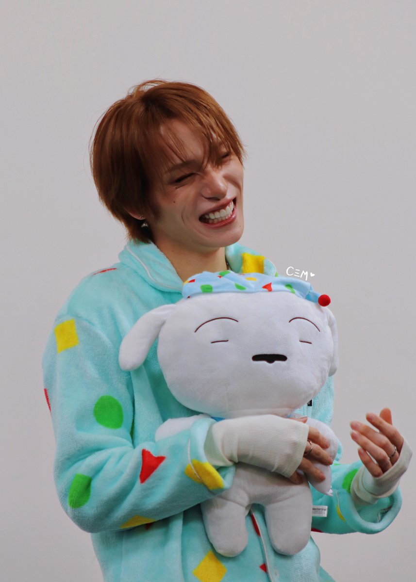 cem ✮˚༘⋆ tweet media