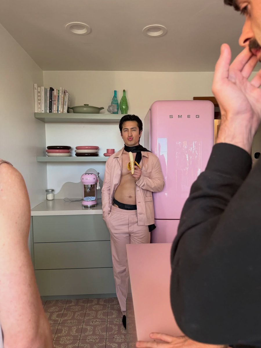 charlie 🪽 tweet media