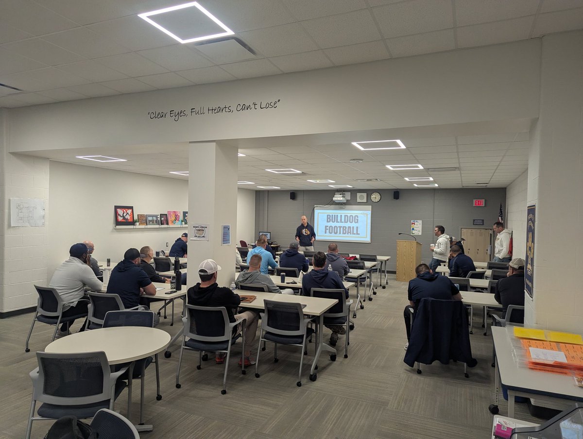 Coach Pace 🏈🏉 tweet media