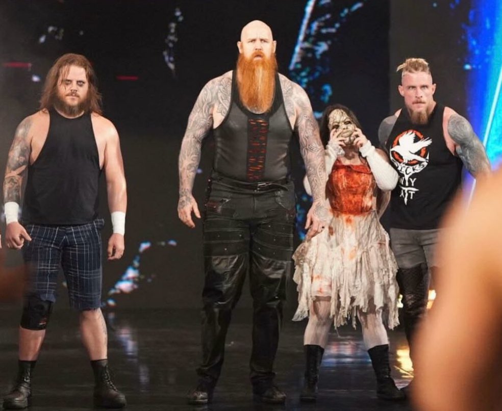 Nikki Cross tweet media