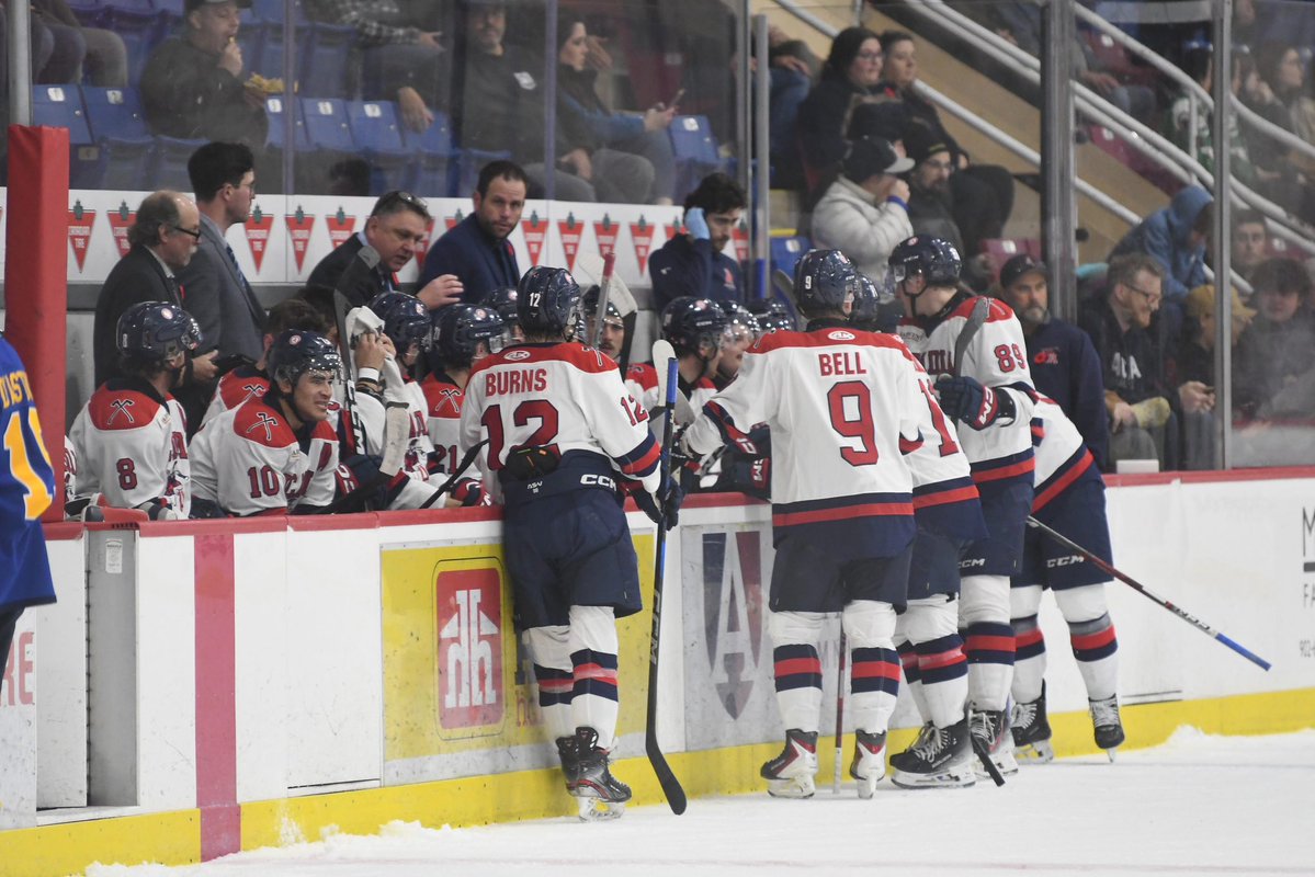 Acadia Axemen Hockey tweet media