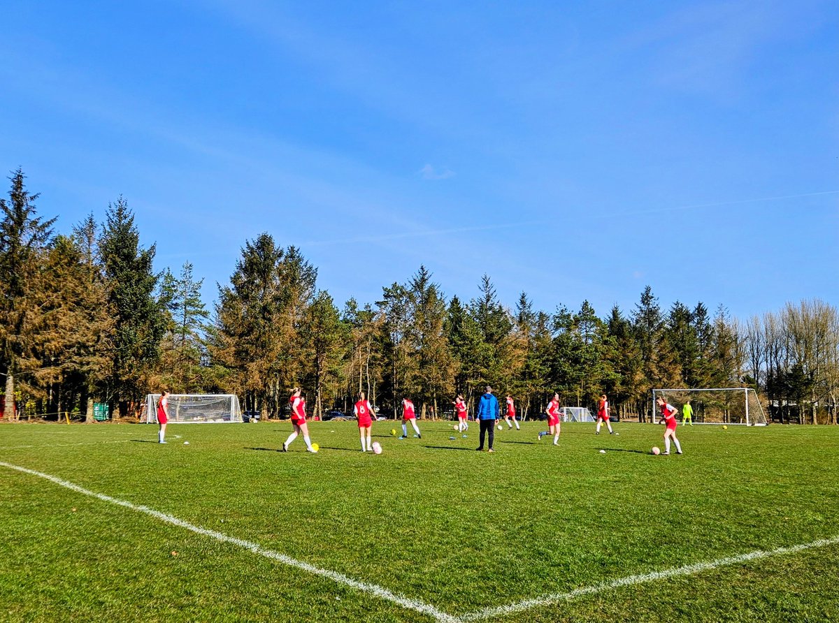 West End FC Girls tweet media