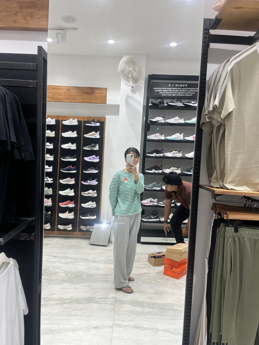 zaamthebookishpotato tweet media