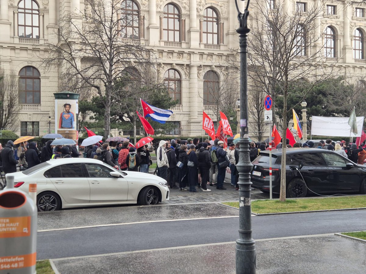 EmbaCubaAustria tweet media