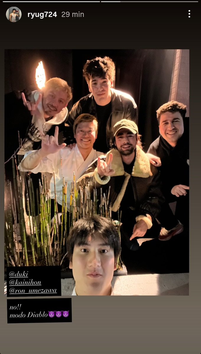 𓆰𓆪 tweet media